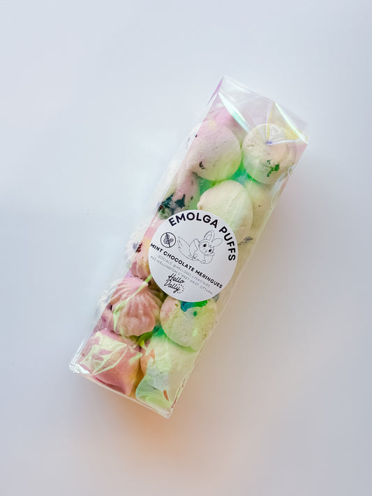 Mint Chocolate Meringues