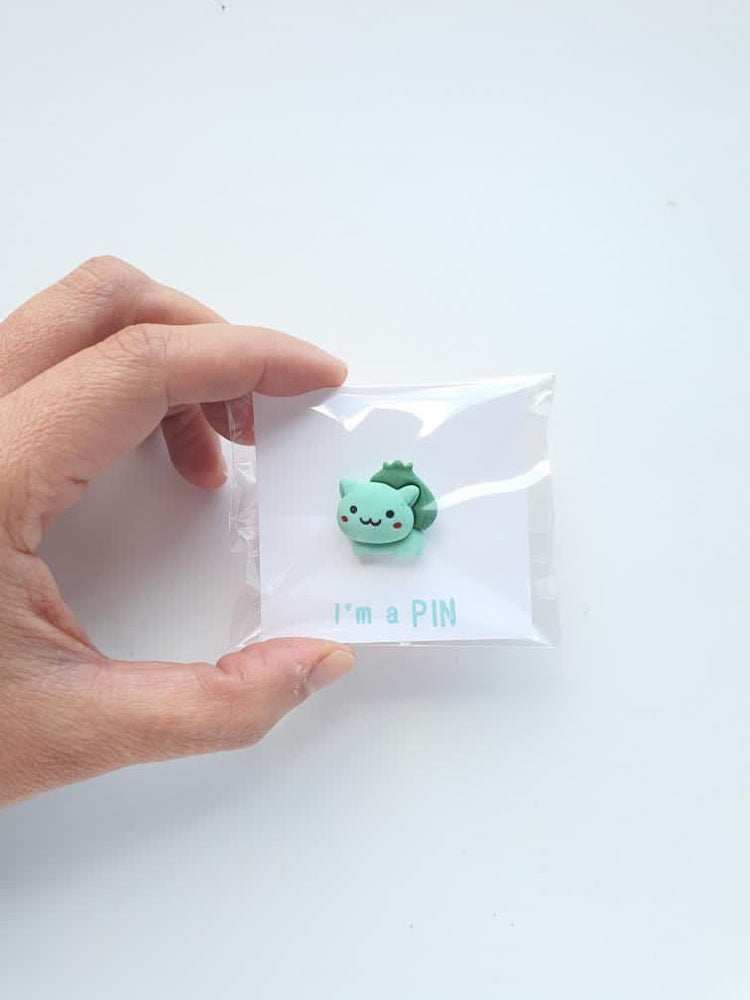 Bulbasaur Pin | by Lampin Handmade