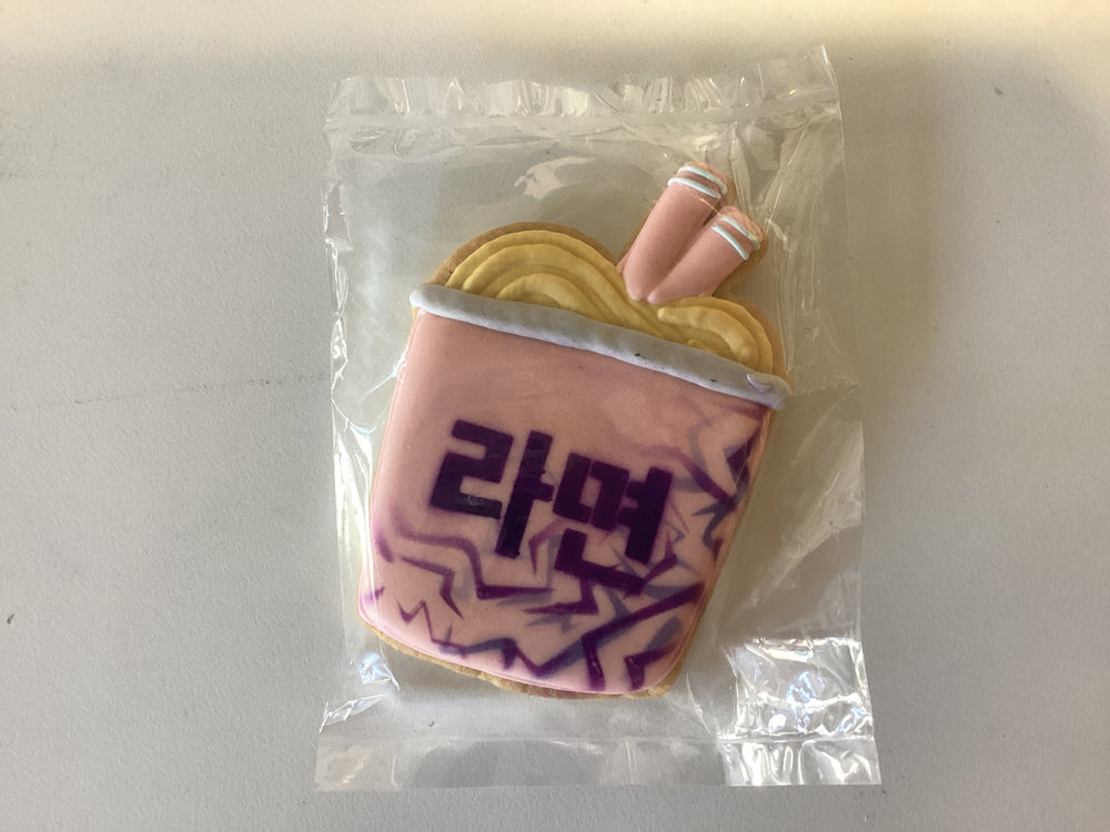 KPopDH Serries [Vanilla] Ramen Cup – Single Themed Cookie